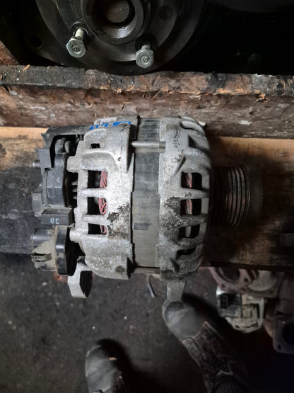Mitsubishi Canter FEA 2011-on FEA50-522743 - Alternator