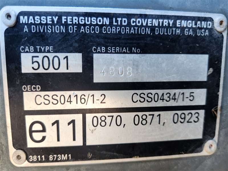 1999 Massey Ferguson Tractor 4235