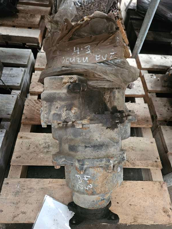 Isuzu C Series CXH50UI cxh50 380 hp - Front Diff Head  PN: 2888