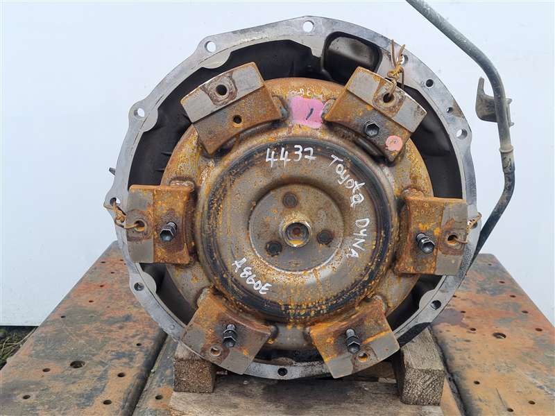 Toyota Dyna XZU308 XZU308-1007437 - Automatic Transmission PN: a860e