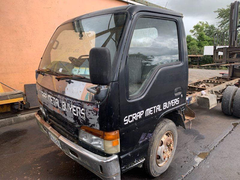 1996 Isuzu N-Series NPR NPR71