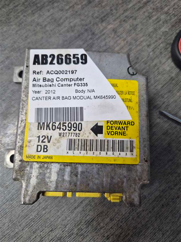 Mitsubishi Canter FG335 fba30-501011 - SRS Control Module