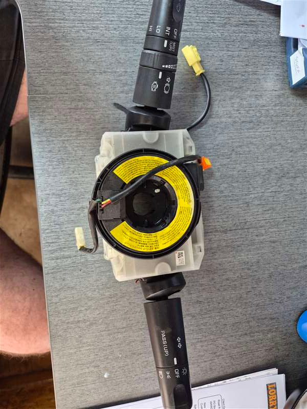 Mitsubishi Canter All Series FBA20 - Combination Switch