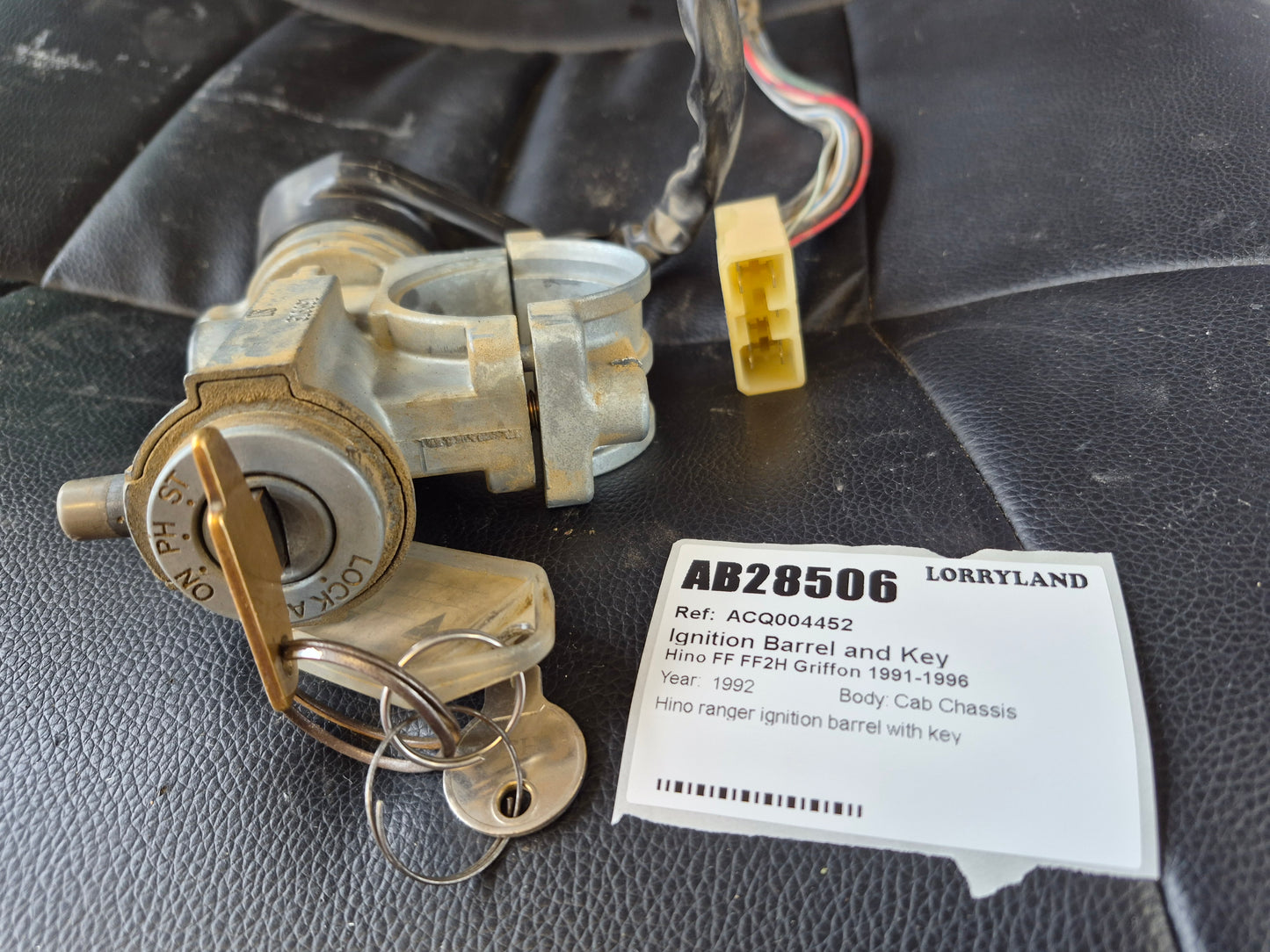 Hino 500 Series FF FF3HMA-10172 - Ignition Barrel and Key