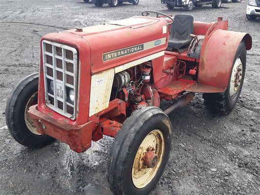 International Tractor 454