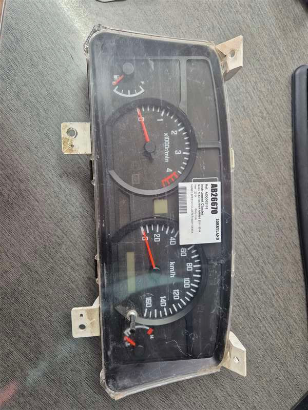 Isuzu N-Series NMR nmr85-7015821 - Instrument Cluster
