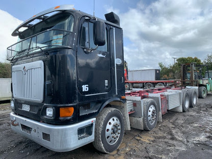 2005 International All Models 9800 EAGLE 9800