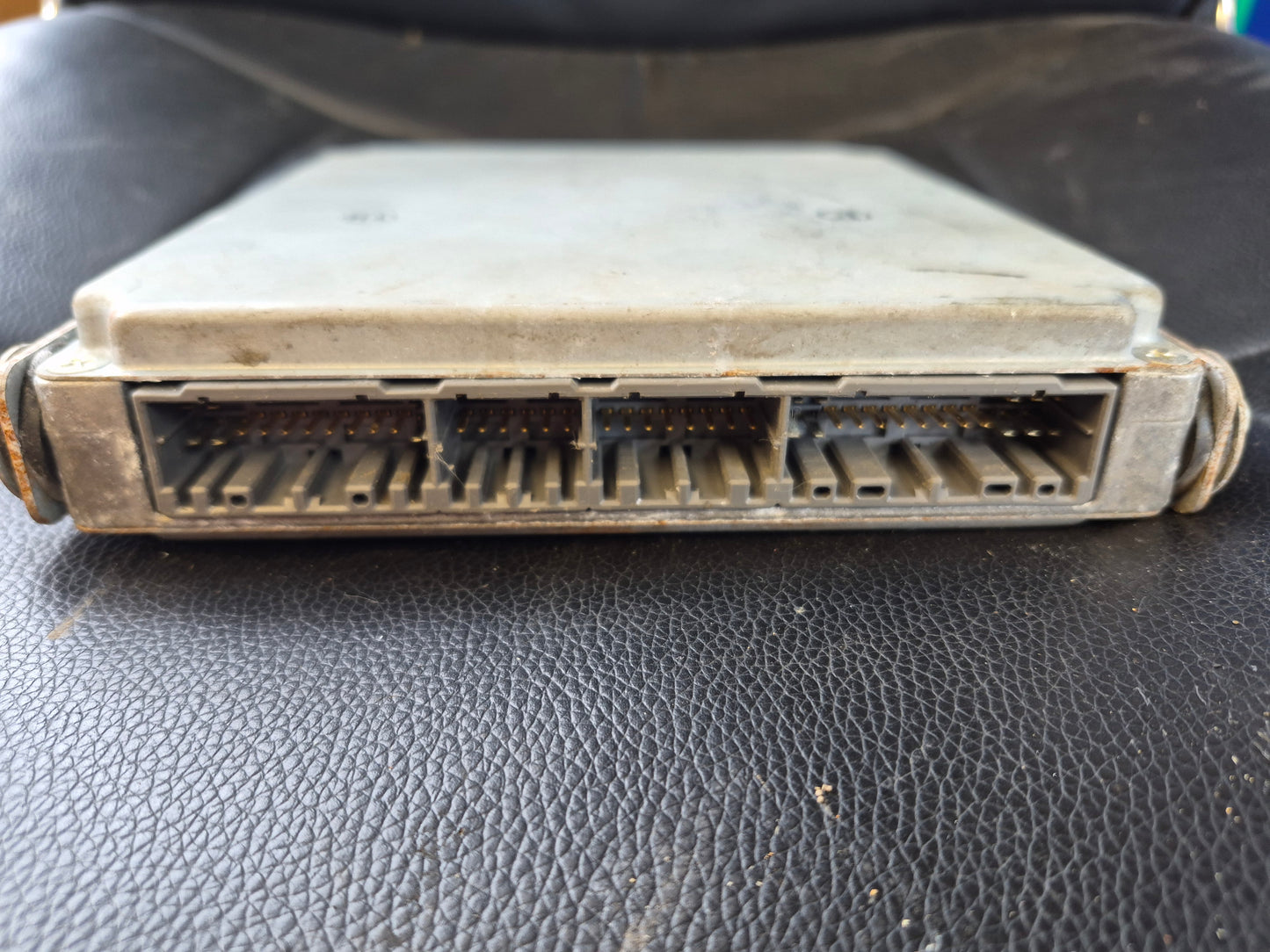 Hino 500 Series GD GD1J - ECU PN: 89560-5611