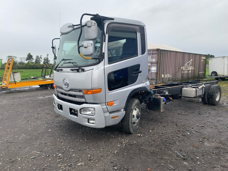2014 Nissan Condor MK MK38L-13035