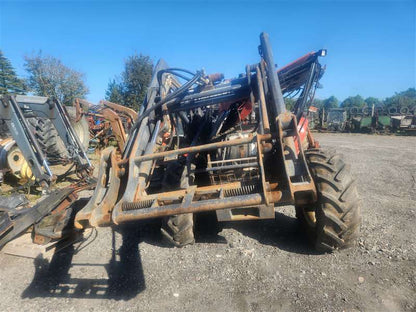 1998 New Holland Tractor L85...