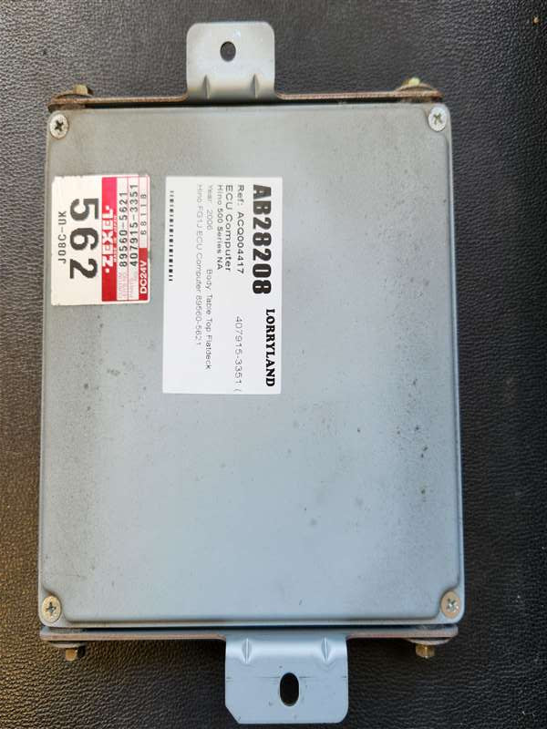 Hino 500 Series X15334 - ECU PN: 407915-3351 (J08C-UK)