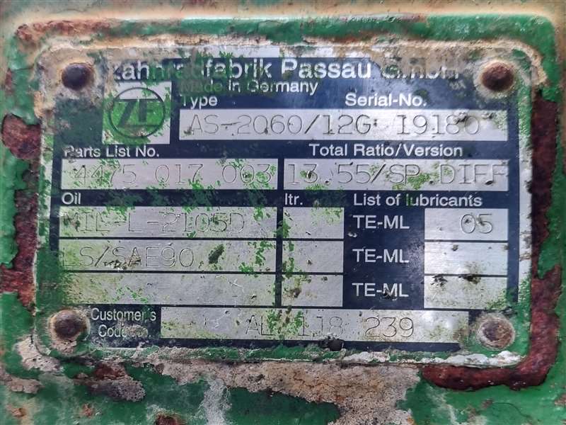 John Deere Tractor 6910