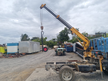 Hino Dutro All Series 2000-2011 XZK 362 4X4 - Crane PN: Tadano crane