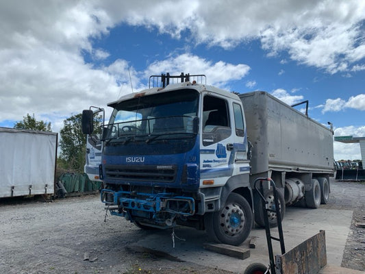 2002 Isuzu Giga 1997-on CXH52
