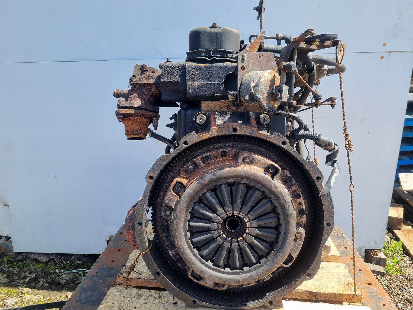Isuzu N-Series NKR NKR63E-7401831 - Engine PN: 4be1