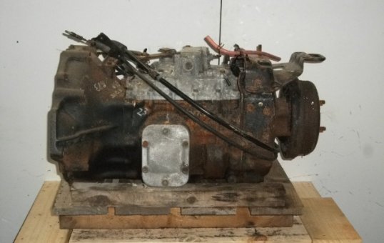 Nissan Atlas H Series H40-075412 - Manual Gearbox PN: 1683