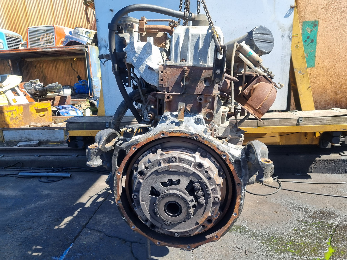 Isuzu Giga CXZ CXZ51 - Engine PN: 6wf1 tc 400 hp