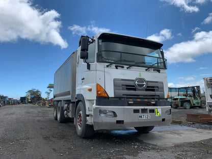 2011 Hino 700 Series All Series FS1E SEE VIN