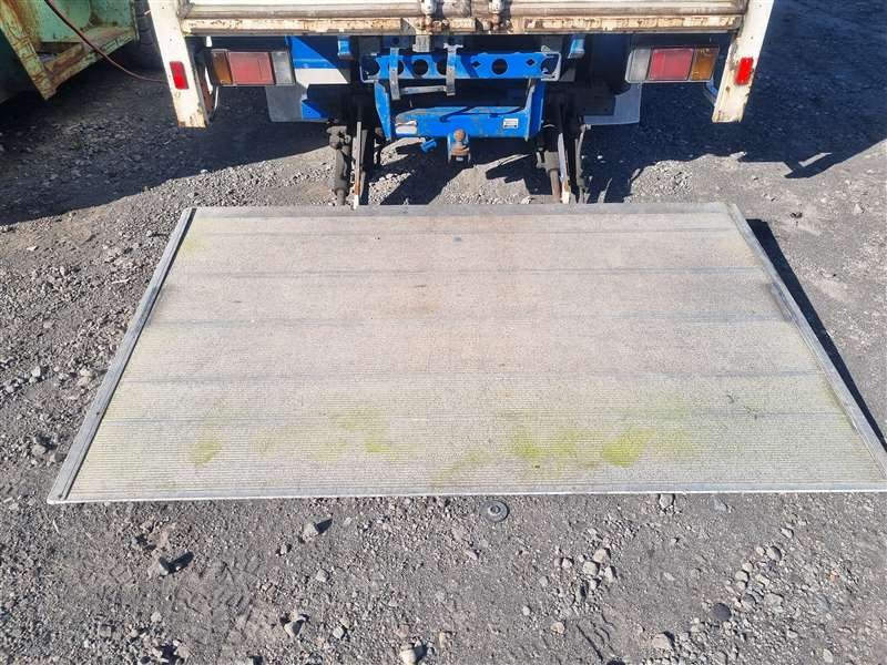 Isuzu N-Series NPR NPR66L - Tail Lifter PN: tail lift