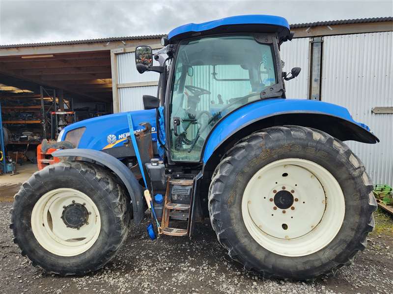 2014 New Holland Tractor T6 150.T6.150