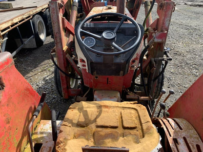 International Tractor 485