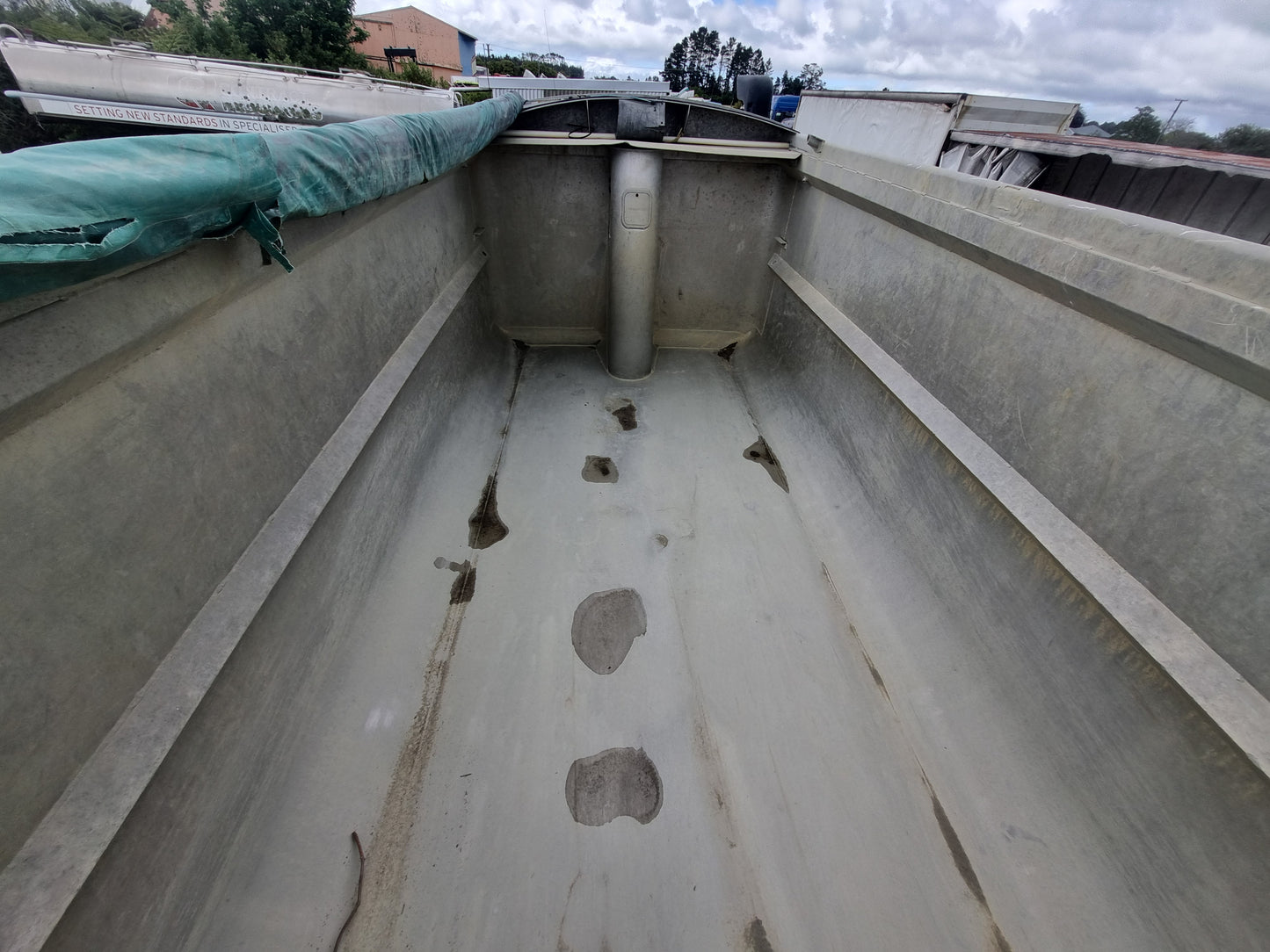 Hino 700 Series All Series FS1E SEE VIN - Tipping Deck PN: transfleet alloy bin 700 hino