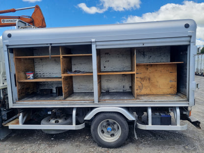 Toyota Dyna 2001-2011 XZU304 - Bottle Body PN: bottle body