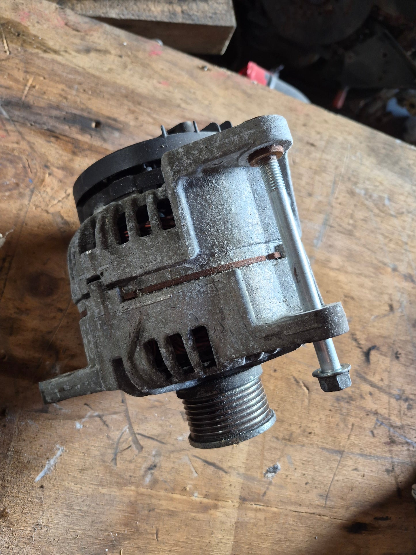 Mitsubishi Canter FEA-FEC-FEB 2011-on FDA20-510023 - Alternator