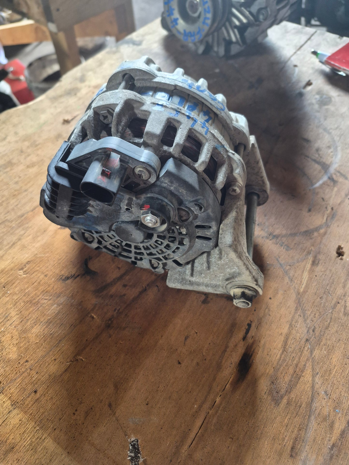 Mitsubishi Canter Tipper FECX1HR4SFAD - Alternator