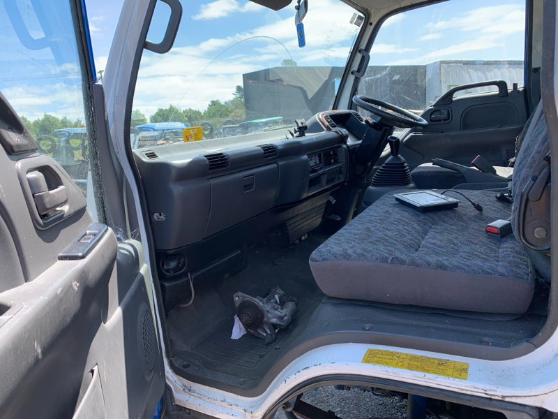 2005 Isuzu N-Series NPR NPR66L