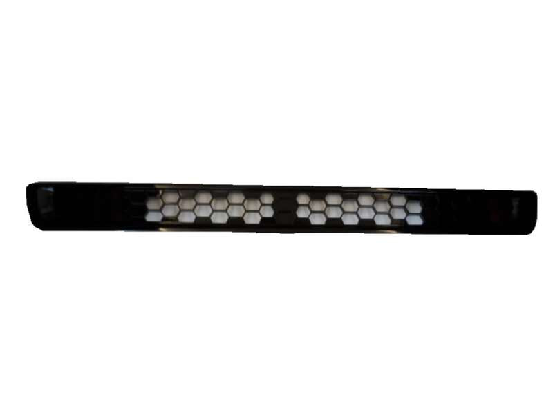 2008 Mitsubishi Fuso FV FV540 - Grille Upper PN: MB115
