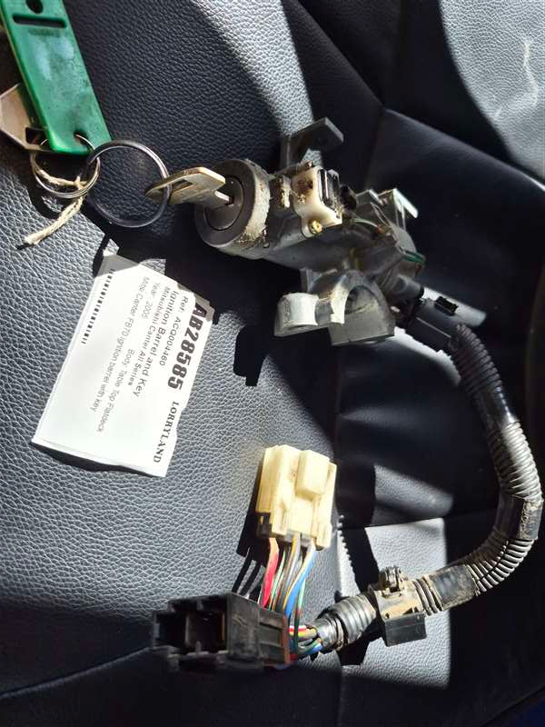Mitsubishi Canter All Series FB70BB 510771 - Ignition Barrel and Key