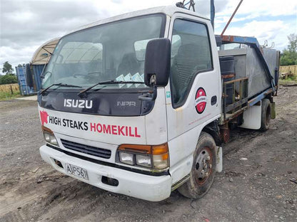 2002 Isuzu N-Series NPR NPR66L17102018