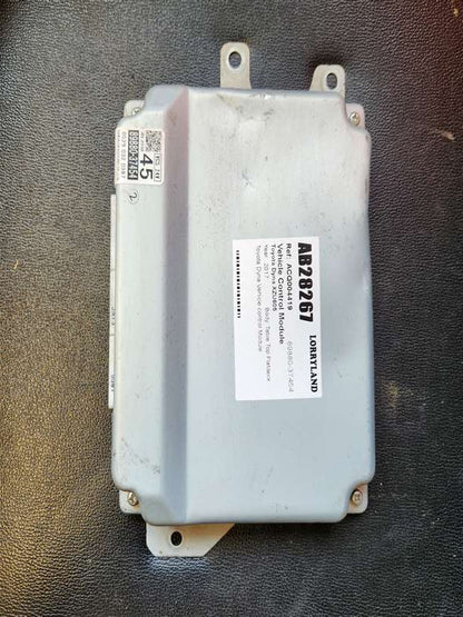 Toyota Dyna XZU605 XZU605-0017701 - Vehicle Control Module PN: 89880-37454