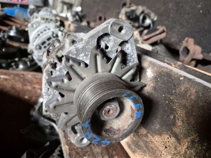 Isuzu N-Series NPR-NNR-NPS-NQR 2008-2015 NJR85-7035860 - Alternator