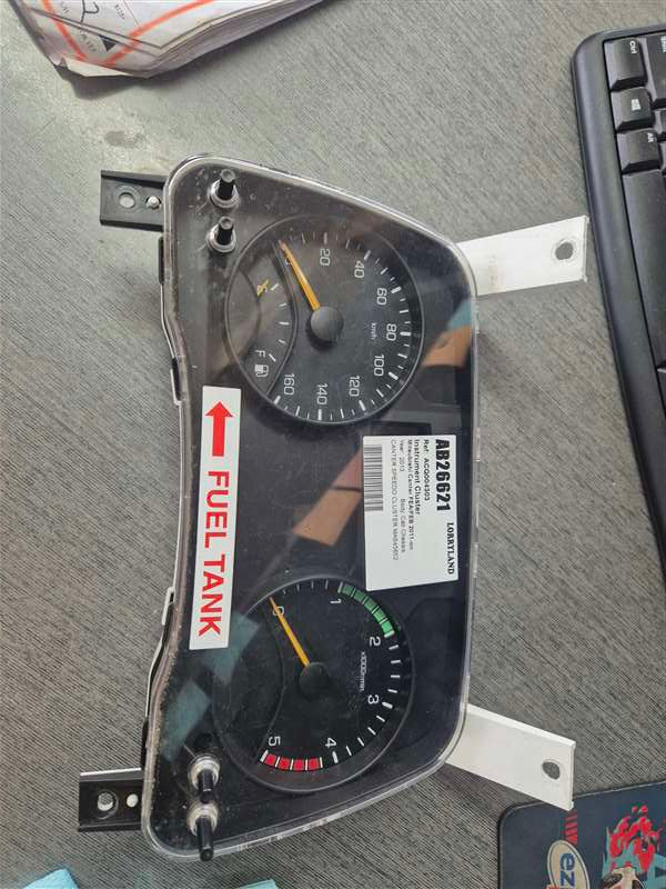 Mitsubishi Canter FEA/FEB 2011-on FDA20-500111 - Instrument Cluster