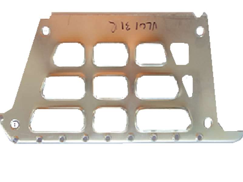 1995 Volvo FM Series FM 1995-2002 - RH Step Plate Lower PN: VL0131R