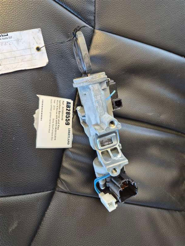 Isuzu N-Series NPR NPR85 - Ignition Barrel and Key