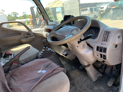 2007 Toyota Dyna 2001-2011 XZU304