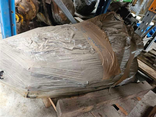 Scania P Series P112 P112ML6X4RS31KFS  109766 - Front Diff Head  PN: 105