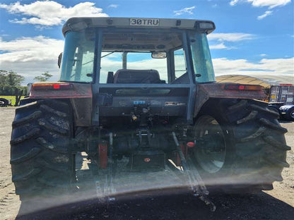 1999 Massey Ferguson Tractor 4235