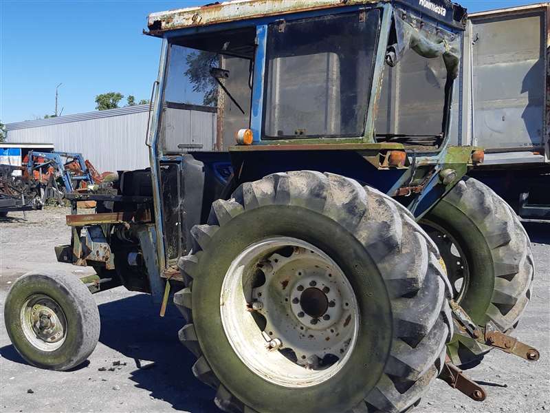 Iseki Tractor T7000