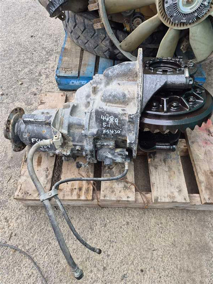 Mitsubishi Fuso Super Great FS FS52 - Front Diff Head