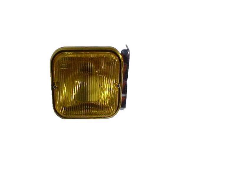 Nissan UD CM Series CM87 - Fog Lamp PN: NS0438U