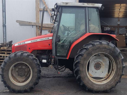 Massey Ferguson Tractor 4235