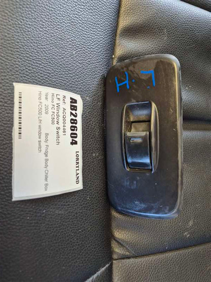 Hino 500 Series FC FC7JKY-11061 - Left Front Window Switch
