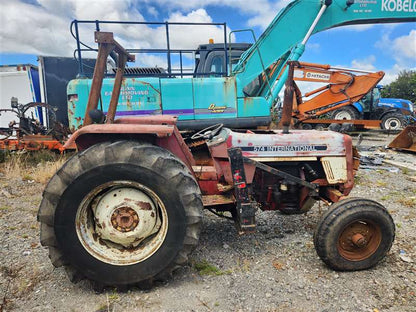 International Tractor 454