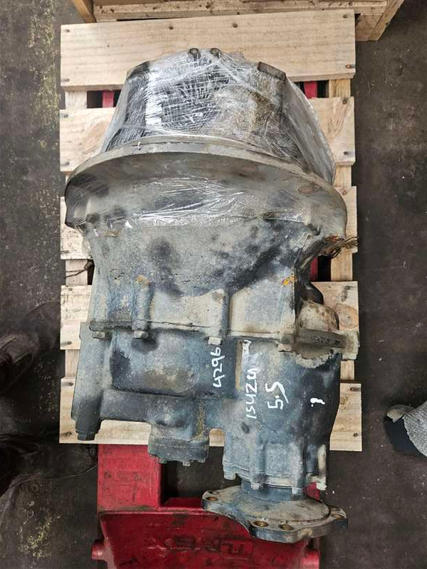Isuzu Giga 1997-on EXZ82J13000274 - Front Diff Head  PN: 4296