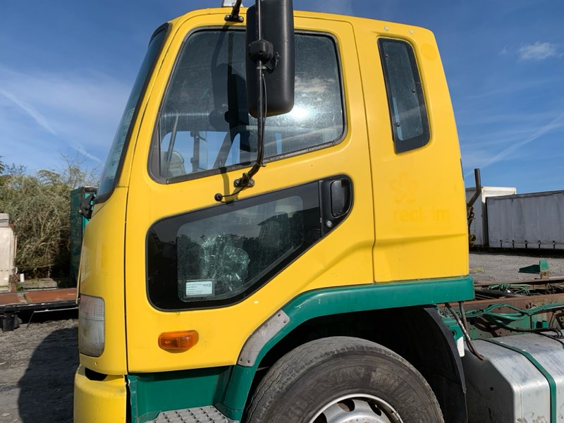 2017 Mitsubishi Fuso Fighter FM FM67FM2RFAM6X2