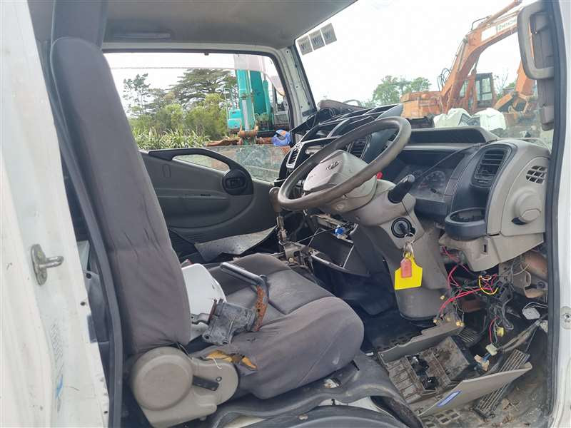 2011 Nissan Atlas F24 SZ4F24-020438
